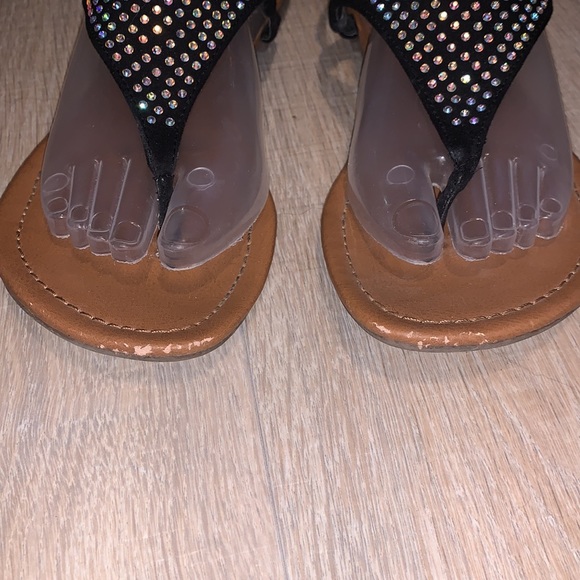 Rampage Rinnali black sequined flip flops - Picture 3 of 5